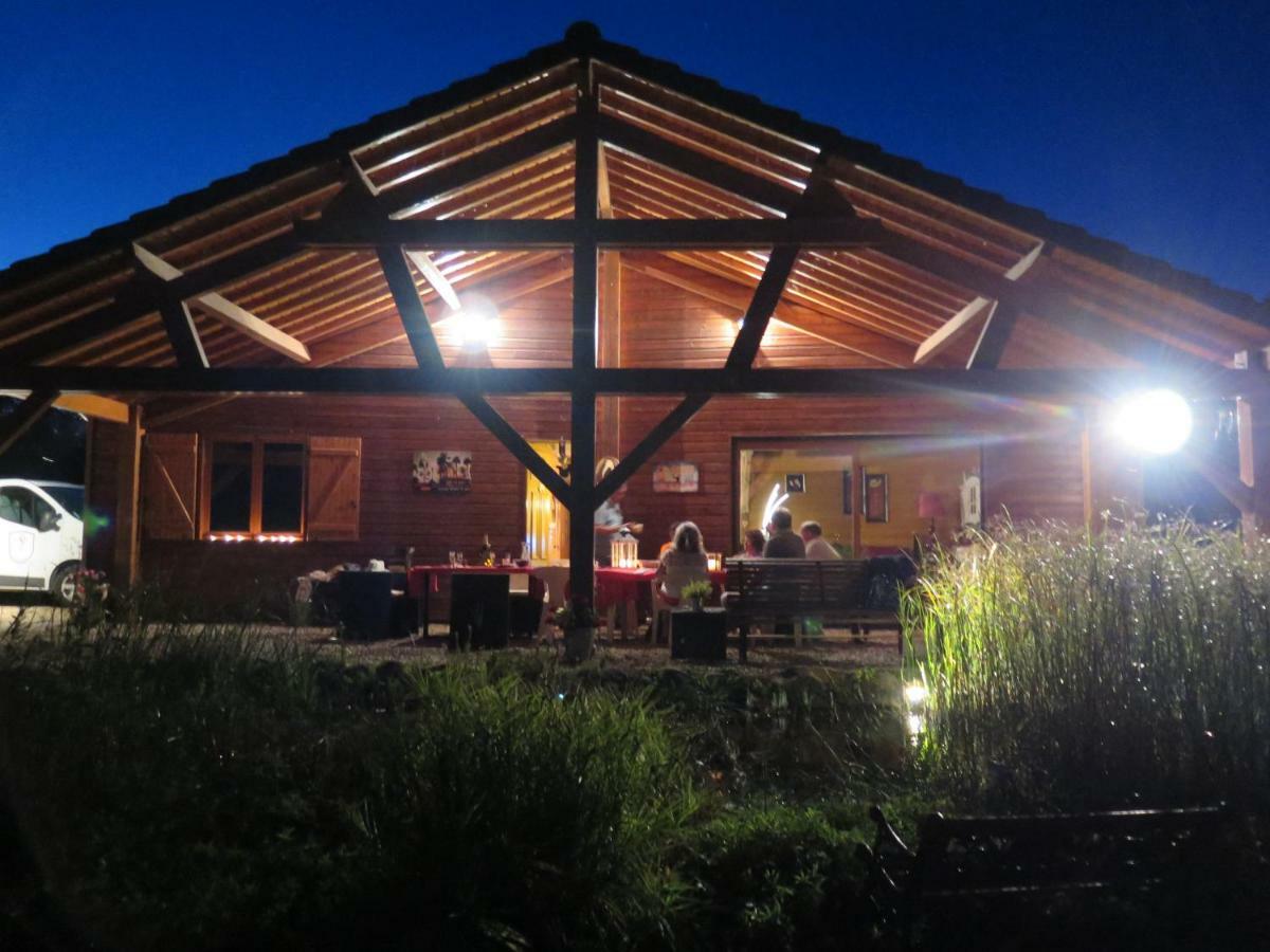 Grand Chalet Bourbon-Lancy Exterior photo